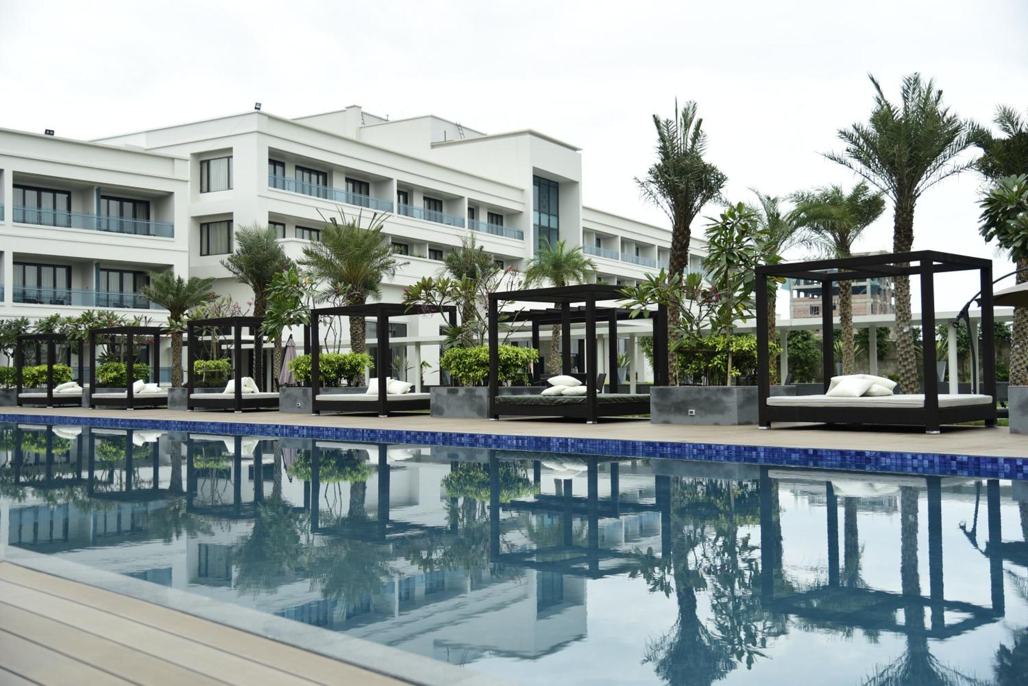 Hotel Kiranshree Grand Guwahati Zewnętrze zdjęcie